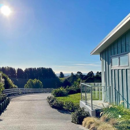 Aston Road Villa Bed & Breakfast Waikanae Exteriör bild